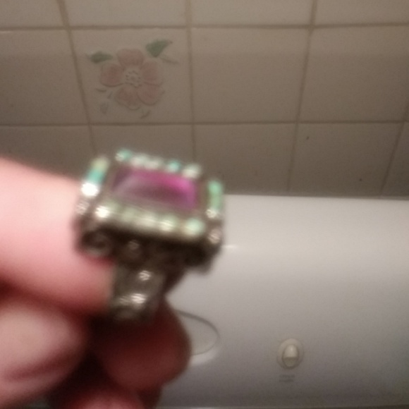 925. Ring - Picture 2 of 4